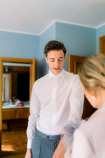 The elegance of the groom in morning suit
