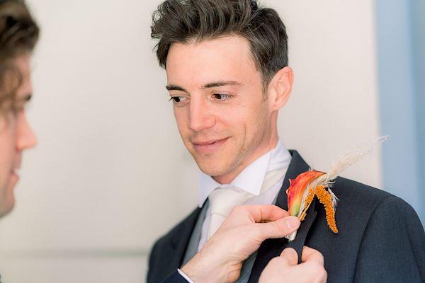 The elegance of the groom in morning suit