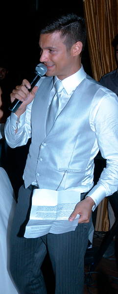 Abito mezzo tight su misura