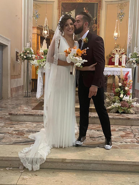 Alternative and charming wedding dress for an eclectic groom