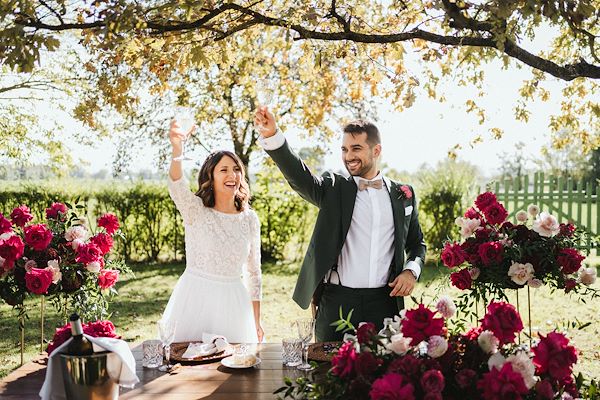 L'abito da sposo per un matrimonio country chic