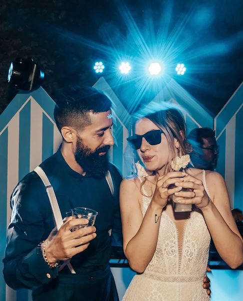 Eleganza e originalità nell'abito dello sposo