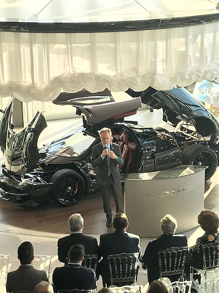 Messori all'inaugurazione del Museo Horacio Pagani