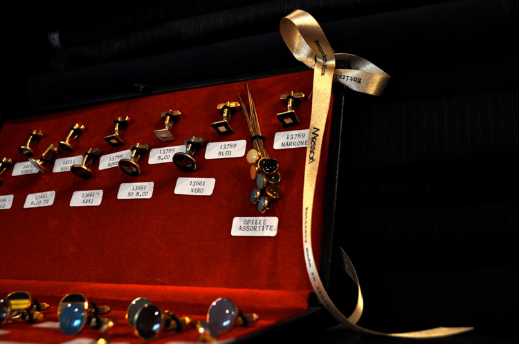 Gemelli d'oro per camicie