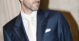 Tight su misura per sposo in lana seta